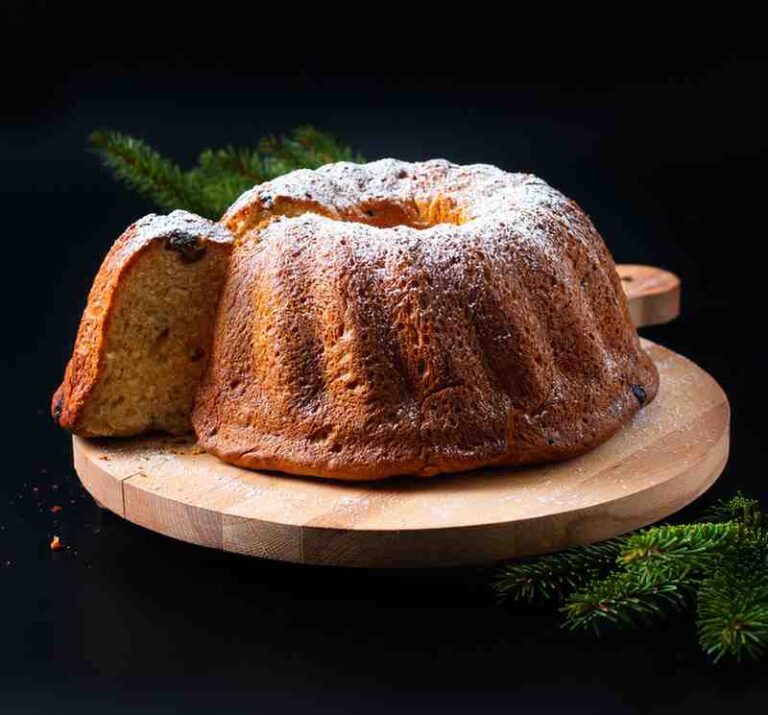 Gugelhupf Bundt Cake