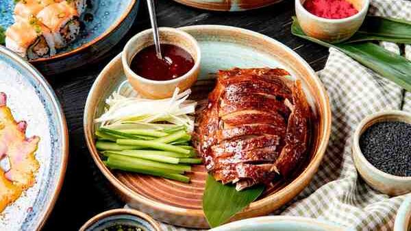 Peking Duck  WITH CHINESE FIVE SPCIES