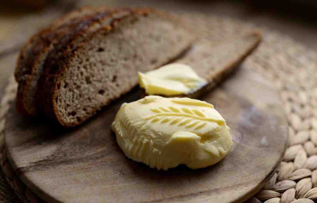 CULINARY USE OF SMOKED BUTTER